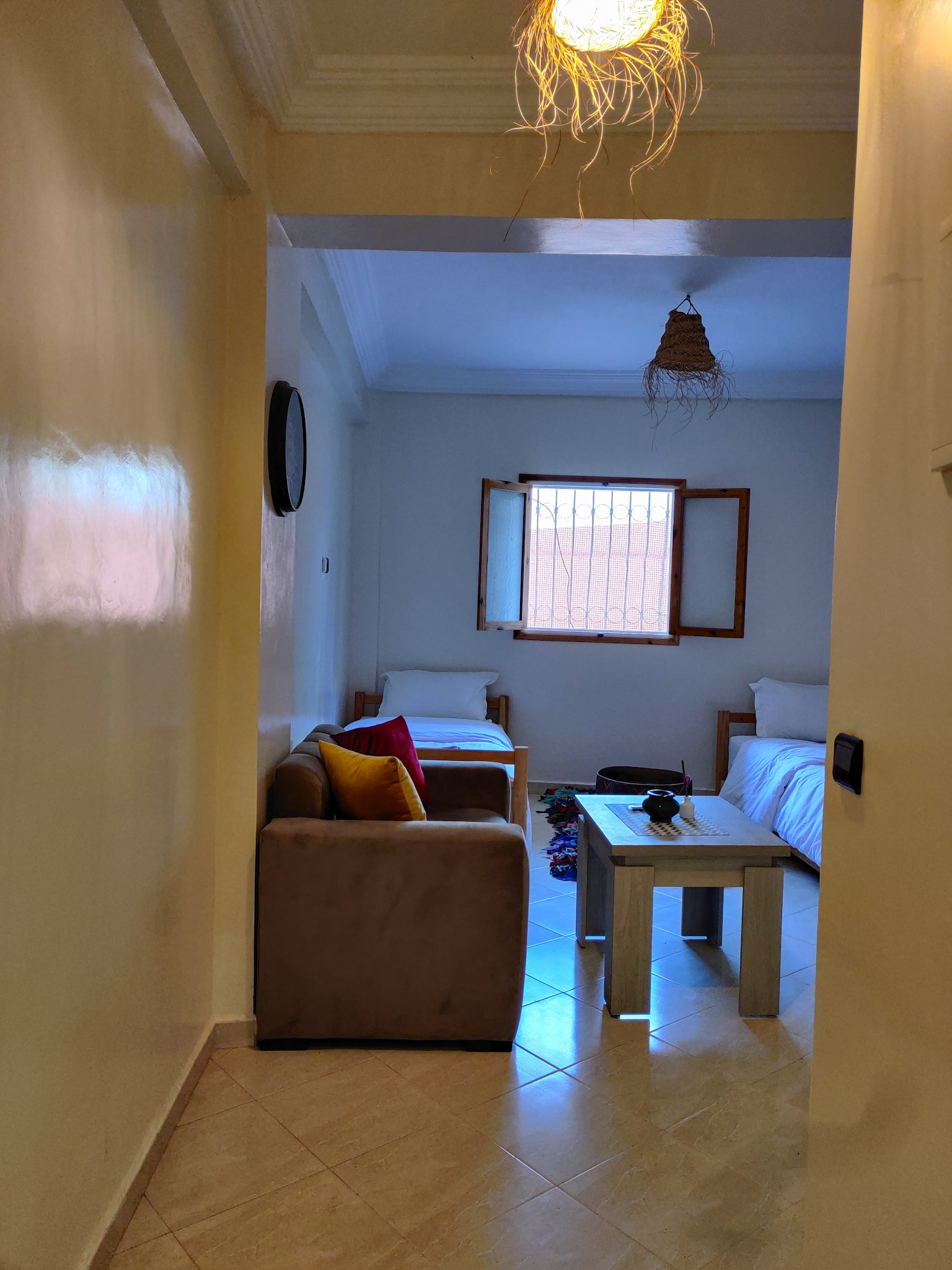 Superior Twin Room Private Bathroom 2